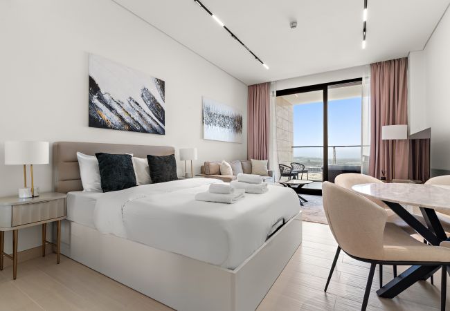 Studio in Dubai - Trillionaire Apartment