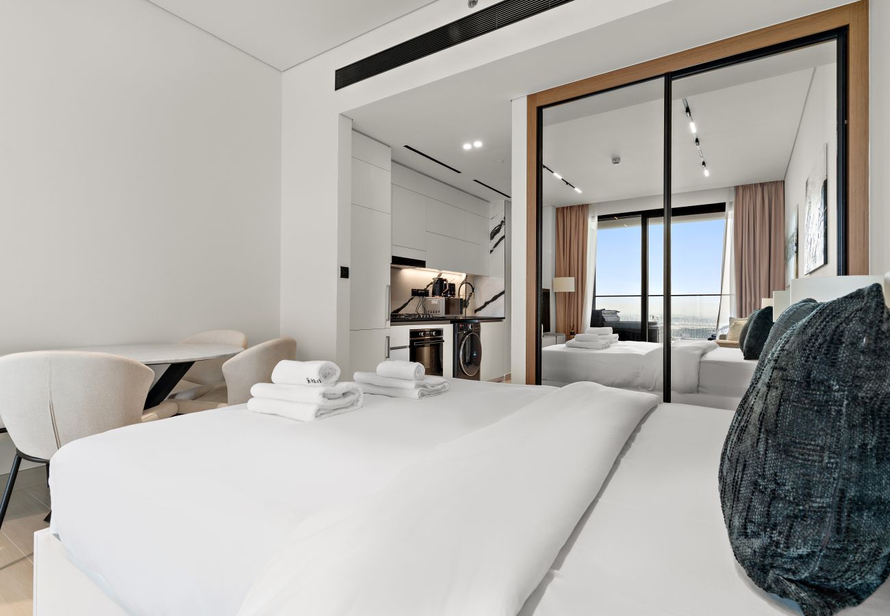 Studio in Dubai - Trillionaire Apartment