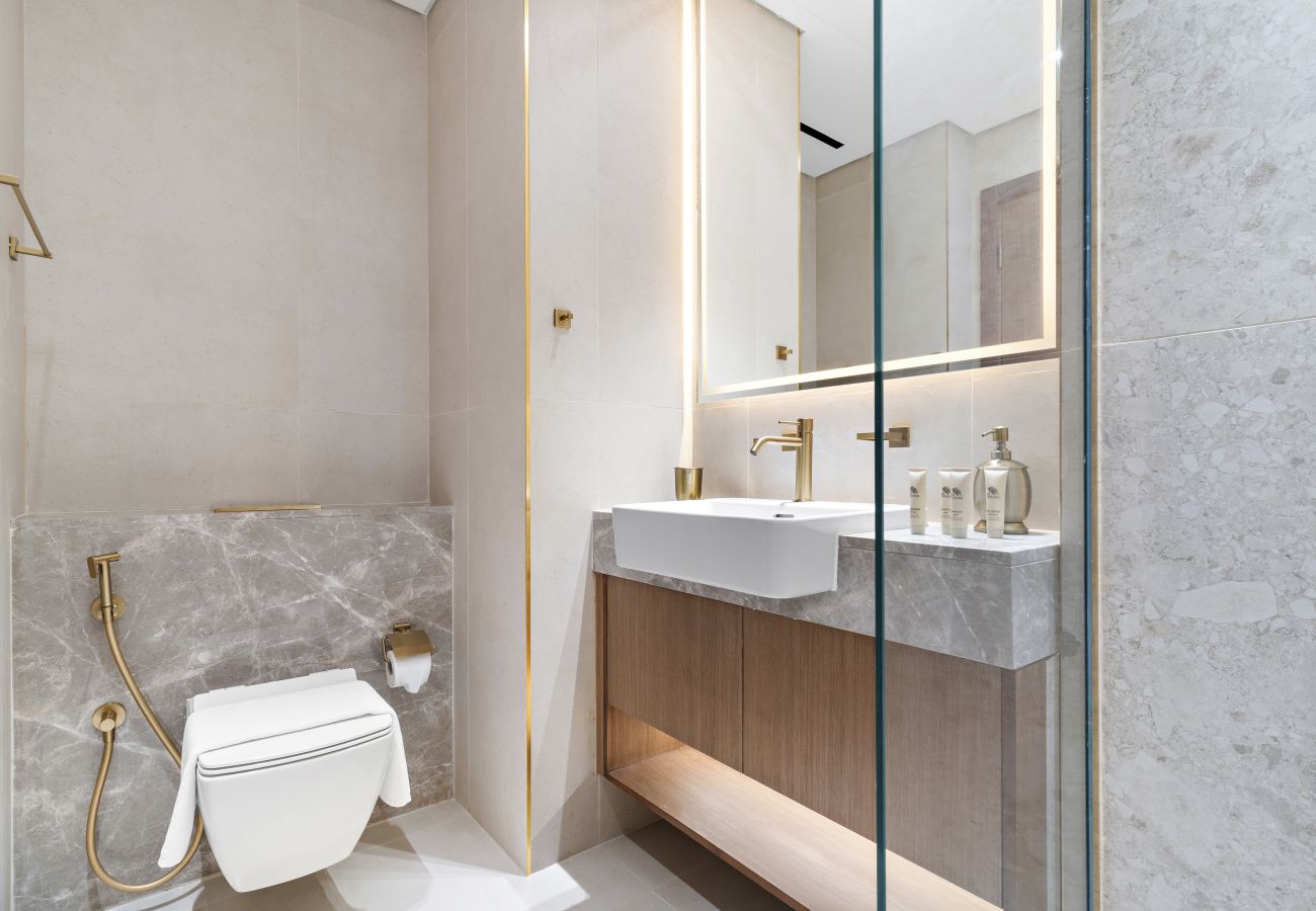 Studio in Dubai - Trillionaire Apartment